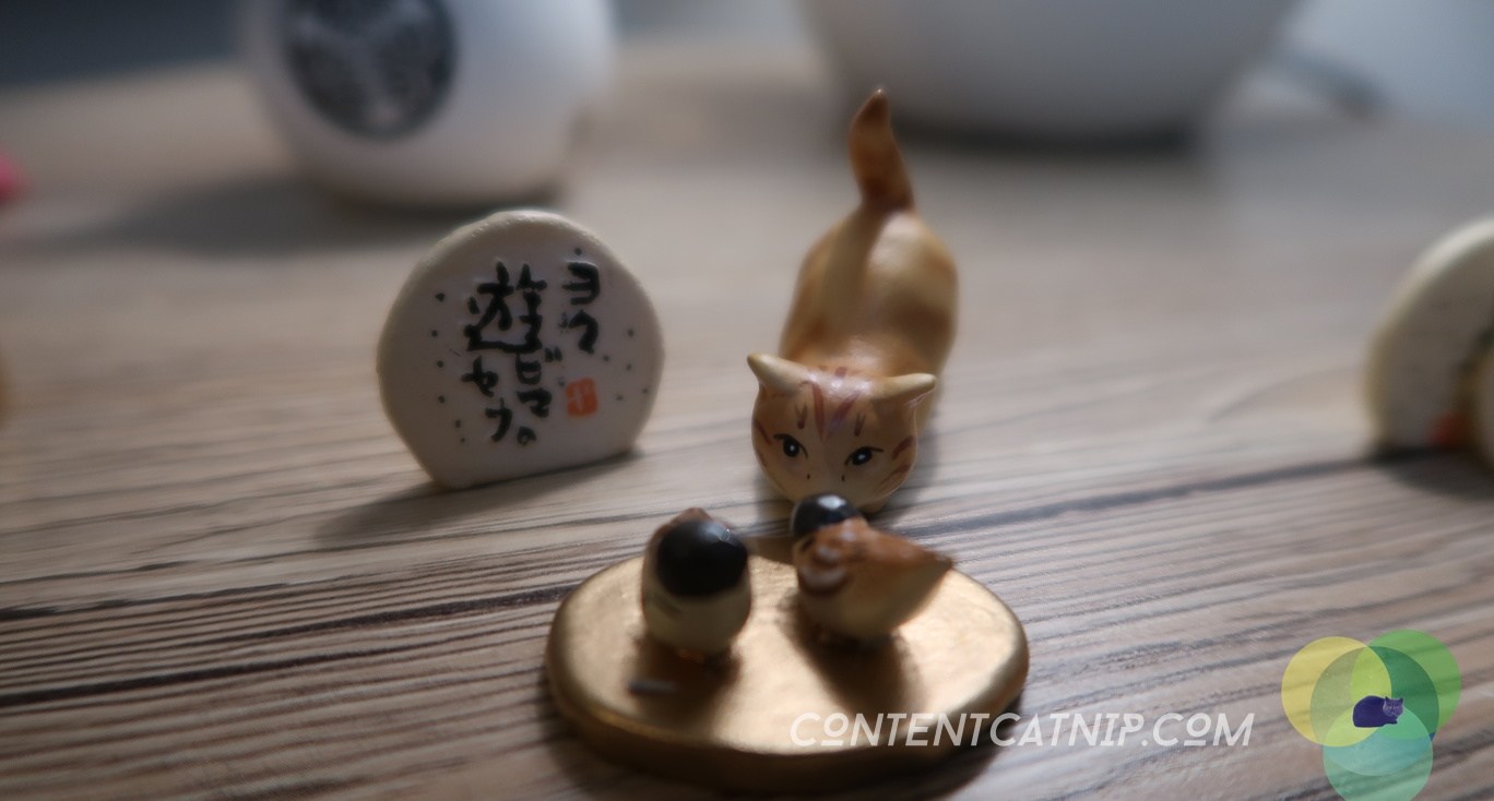 Netsuke & Gashapon toys Ancient Japanese treasures and modern collectibles