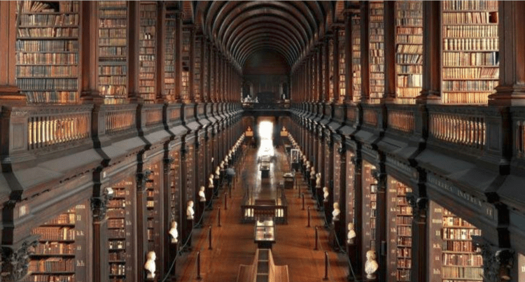 Ancient Word of the Day: Vellichor library book