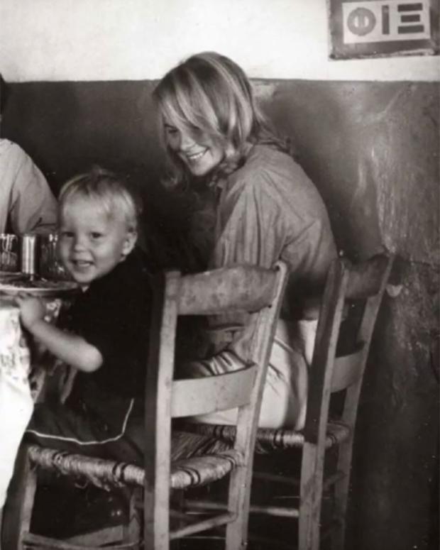 So long, Marianne: Leonard Cohen and his muse Marianne Ihlen