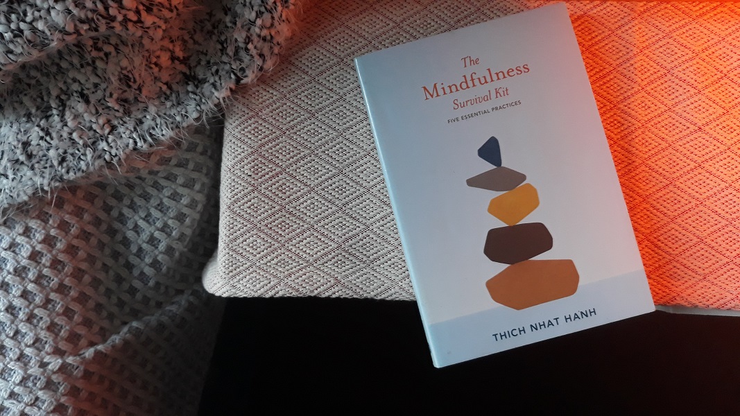 Book Review: The Mindfulness Survival Kit by Thich Nhat Hanh