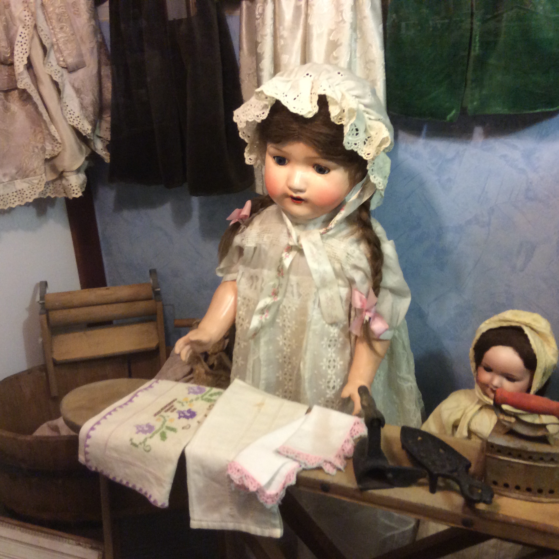 A Journey into Childhood Nostalgia at the Muzeum Zabawek in Kudowa-Zdrój, Poland
