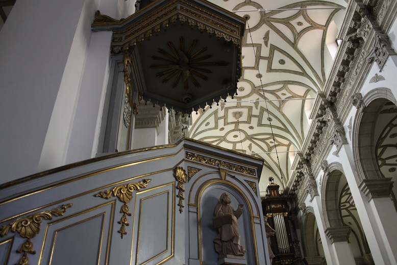 Another cathedral ceiling, this time in Wroclaw. Copyright Content Catnip 2016 https://wp.me/p41CQf-IE8