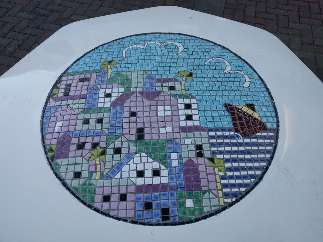 Travel: Delightful Art Deco Bollards in Napier