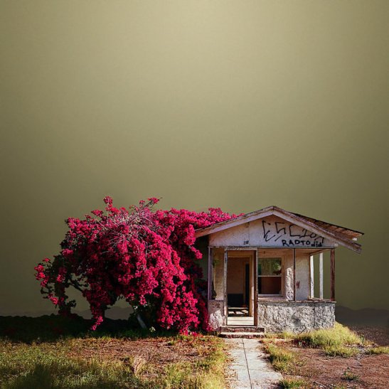 Abandoned Desert Buildings On Creepy Lunar Landscapes 