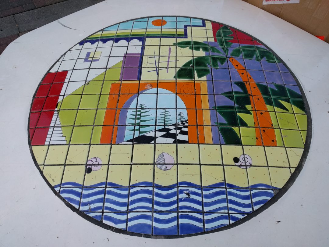 Travel: Delightful Art Deco Bollards in Napier