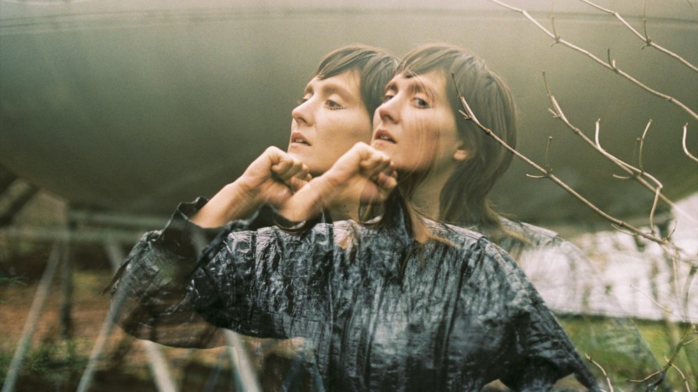 The cosmic beauty of Cate Le Bon's music will stick to you like lichen