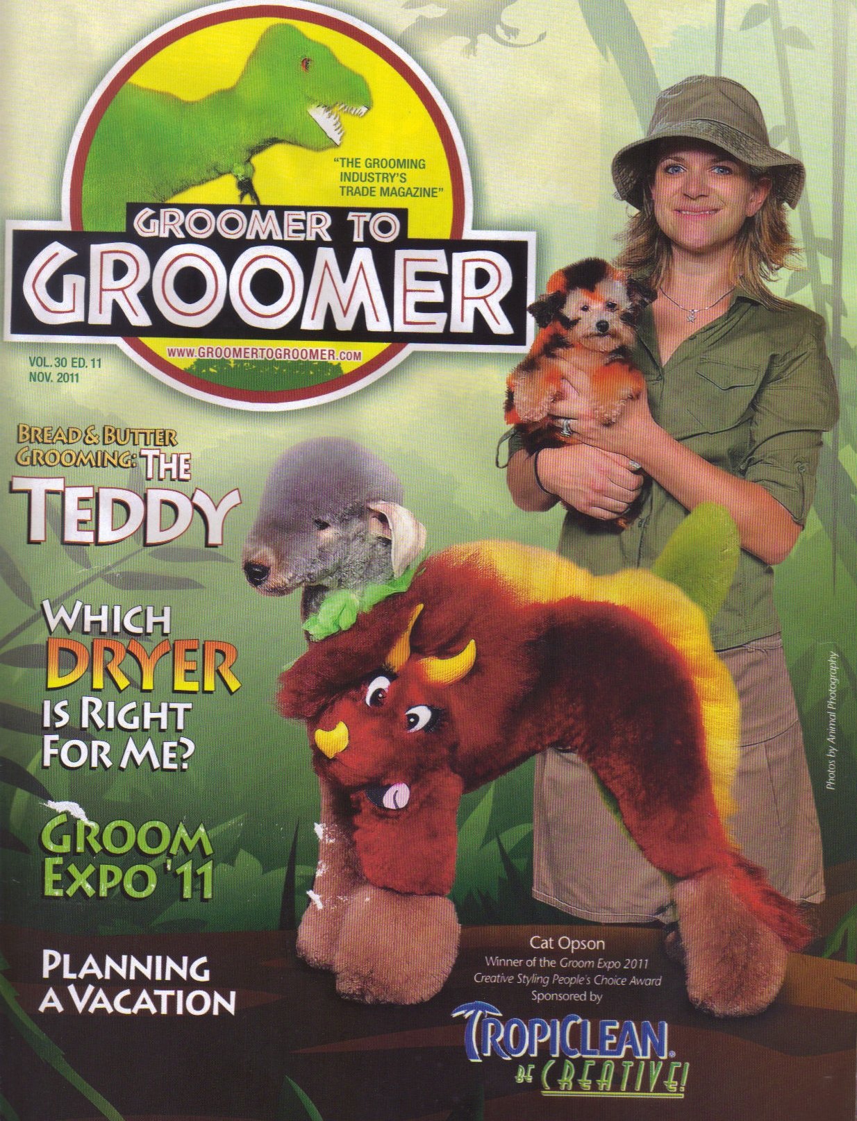 Dog groomer creepy - Jurassic Park cosplay