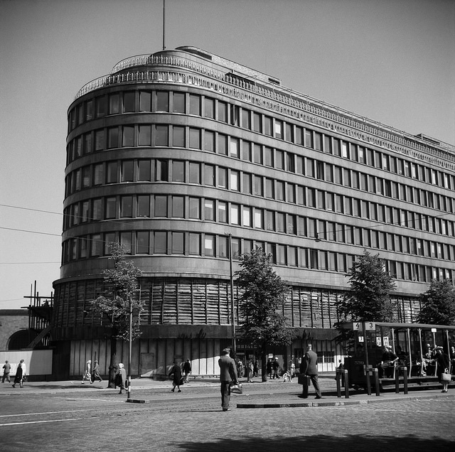 Every Picture Tells a Story: Sokos Department Store, Helsinki 1947
