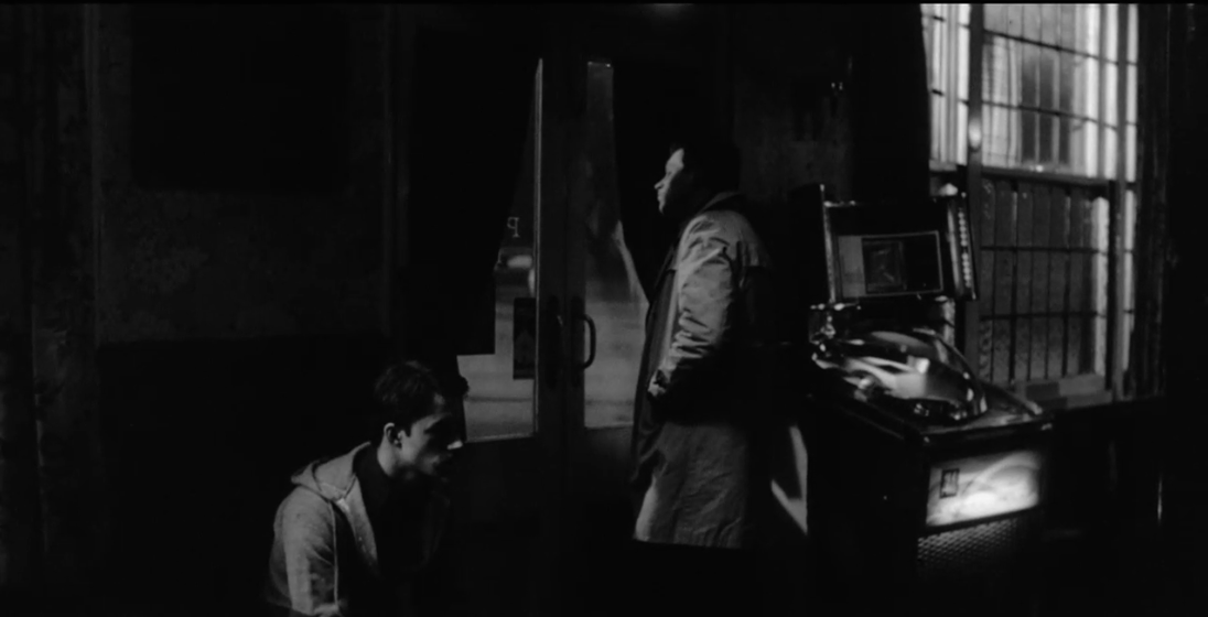 Film Review: Radio On