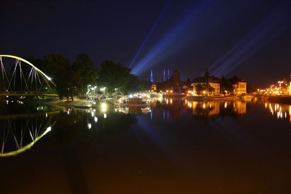 The mindblowing history of Wrocław told with music and light on the banks of the Odra