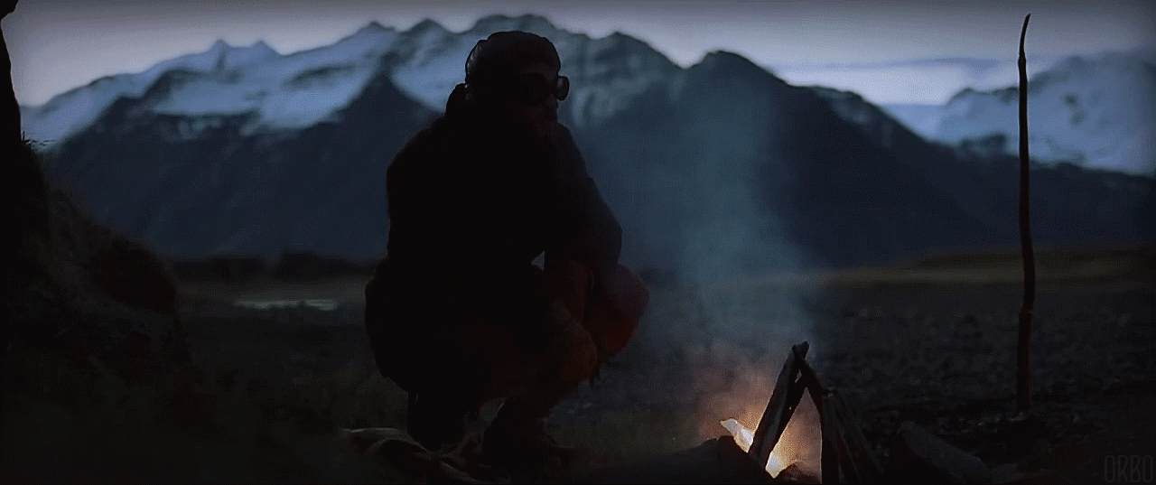 Januar ~ By this fire I warme my hands,