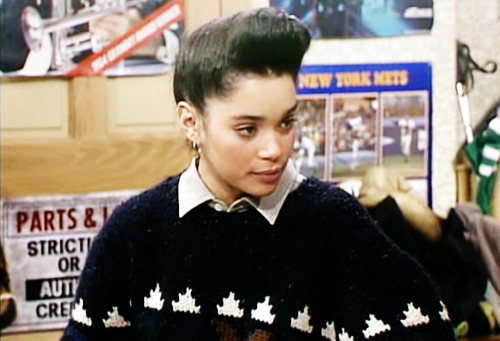 Style inspiration: 90's era Lisa Bonet