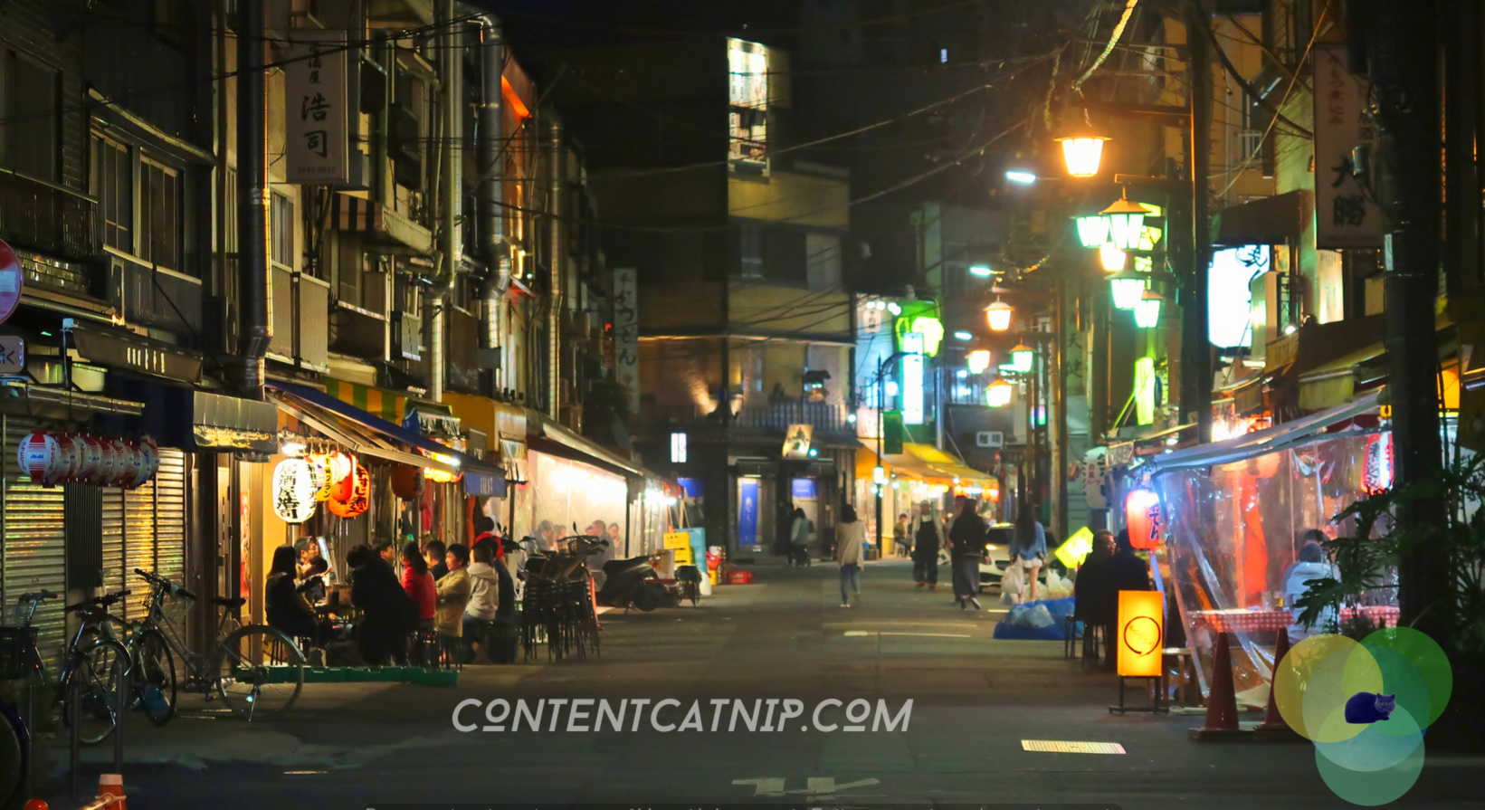 Asakusa, Tokyo by Night. Copyright © Content Catnip 2018 www.contentcatnip.com