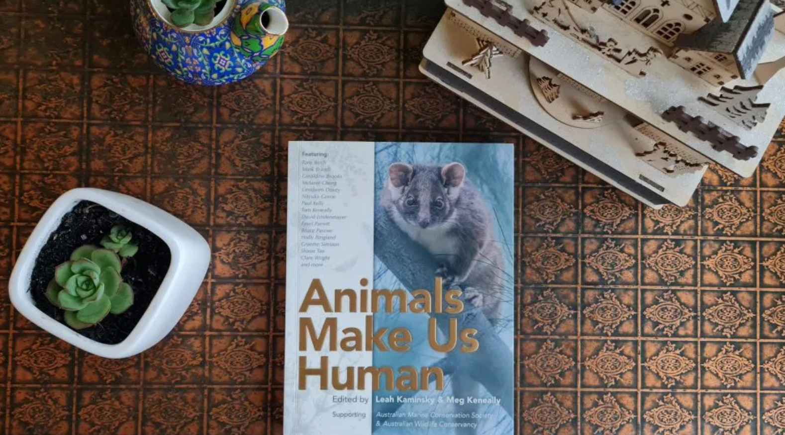 Book Review: Animals Make Us Human: Edited by Leah Kaminsky and Meg Keneally