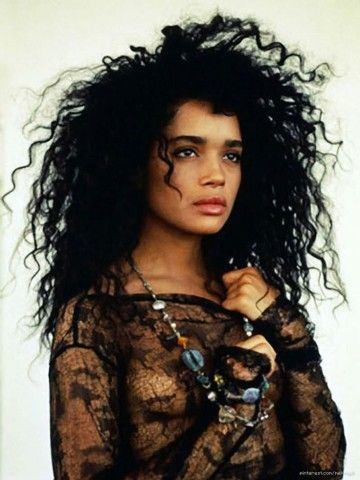 Style inspiration: 90's era Lisa Bonet