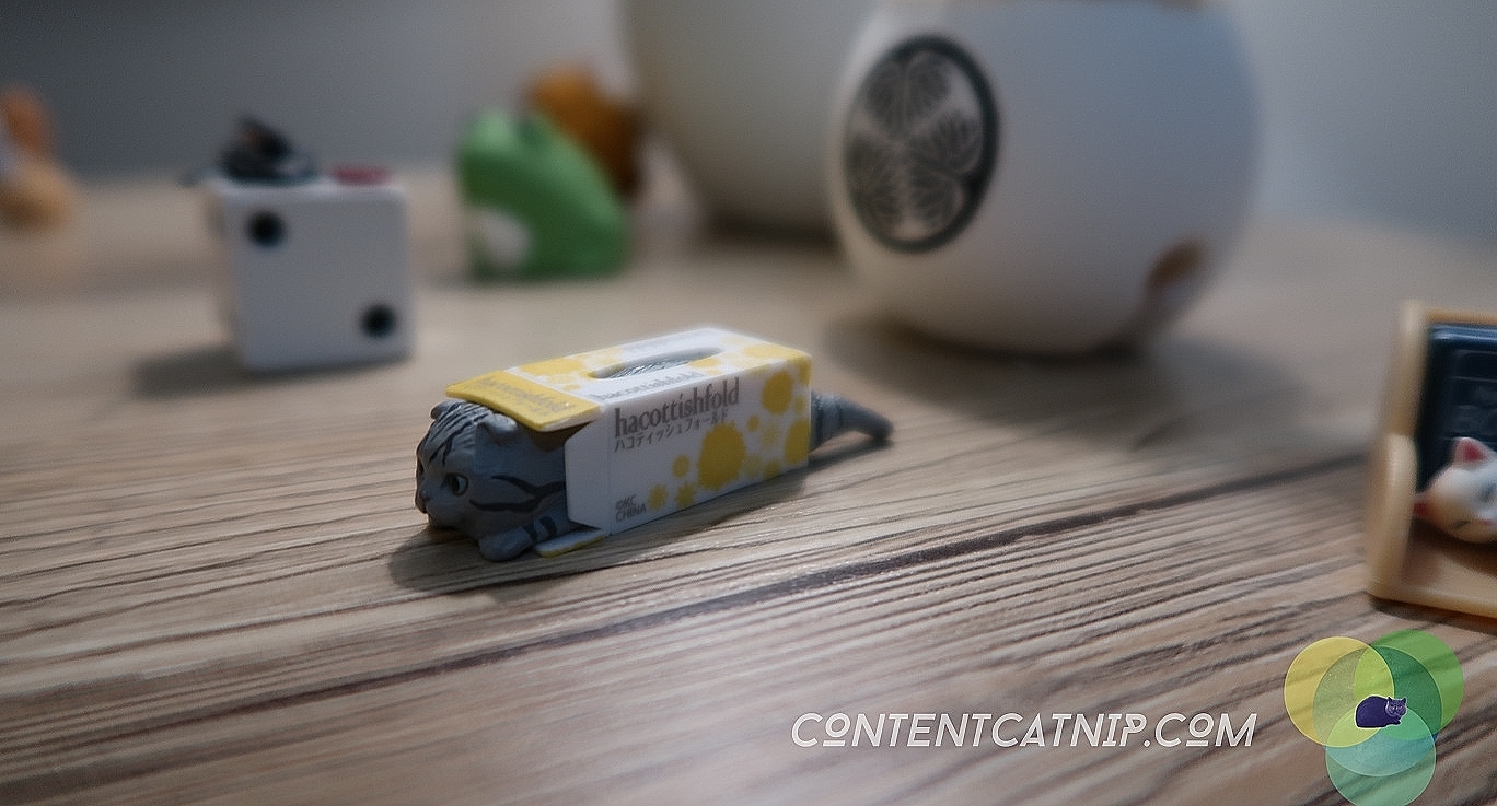 Netsuke & Gashapon toys Ancient Japanese treasures and modern collectibles