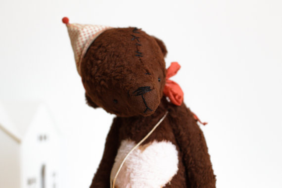 Creatures of the forest on ETSY: I dare you to leave your bankcard alone!