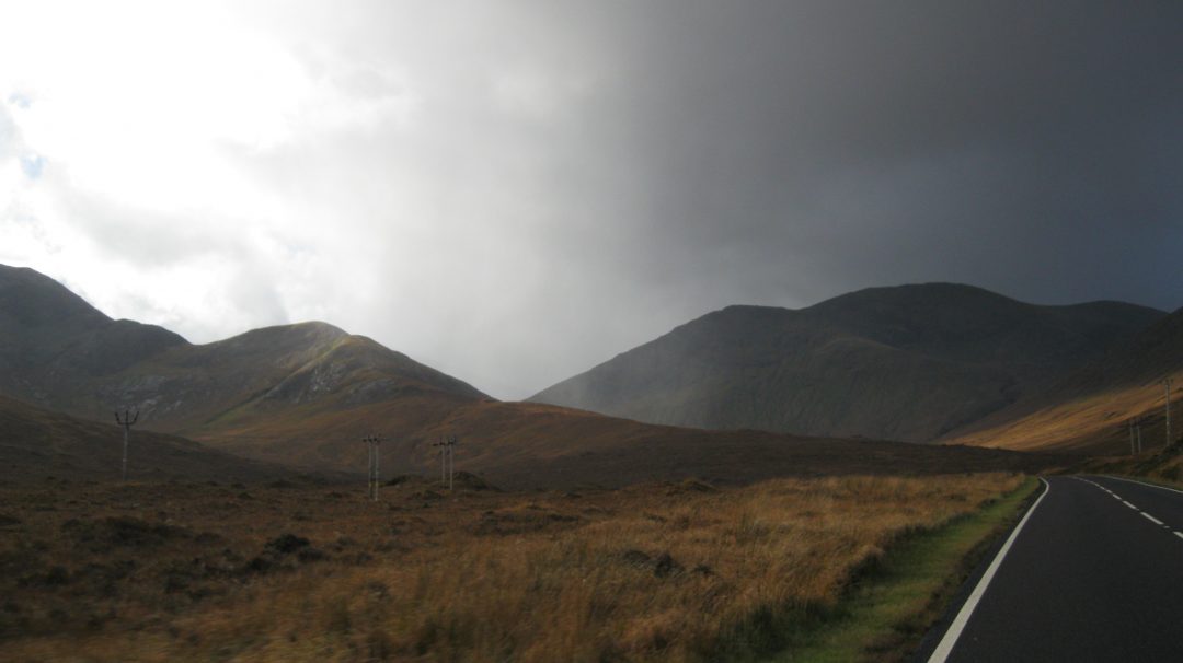 Roadtrip on the Isle of Skye. Gloaming sky