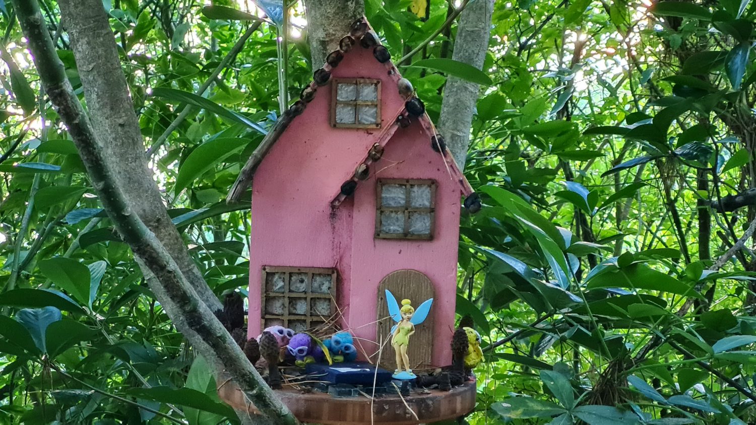 Fairy houses, City to Sea Walkway, Wellington, copyright Content Catnip 2021