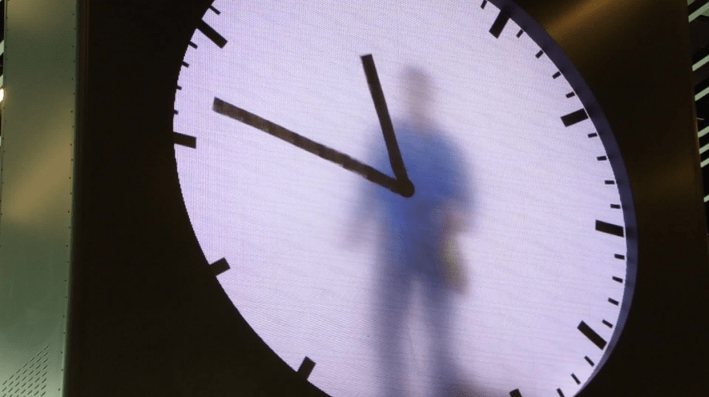 Optical illusion, performance art and telling the time in one stunning clock at an Amsterdam airport