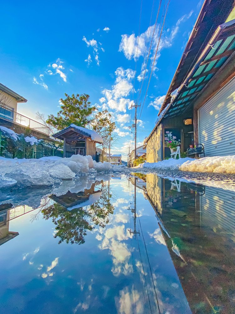 Mirrored sky landscapes by Japanese photographer Shota