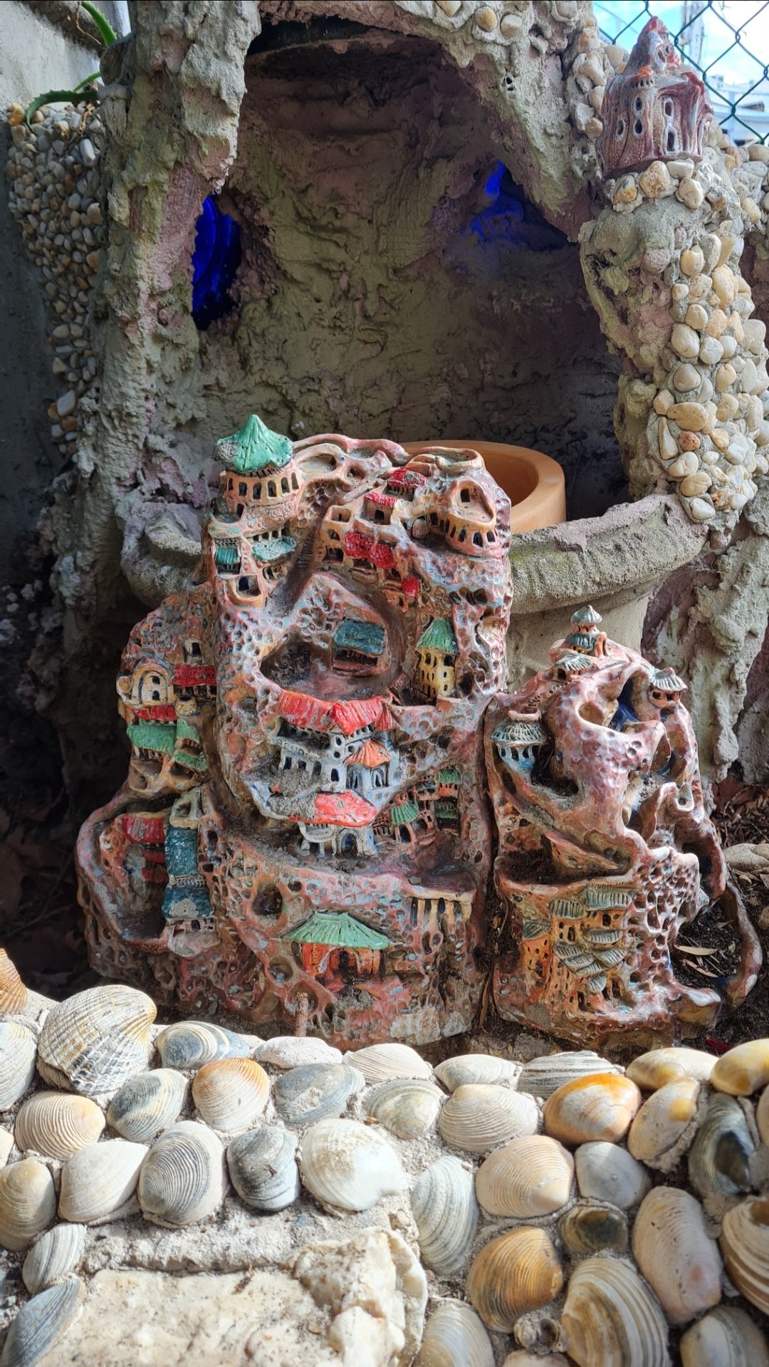 Travel | Mystical Melbourne | Gigantic ceramic fairy castle in St Kilda community gardens