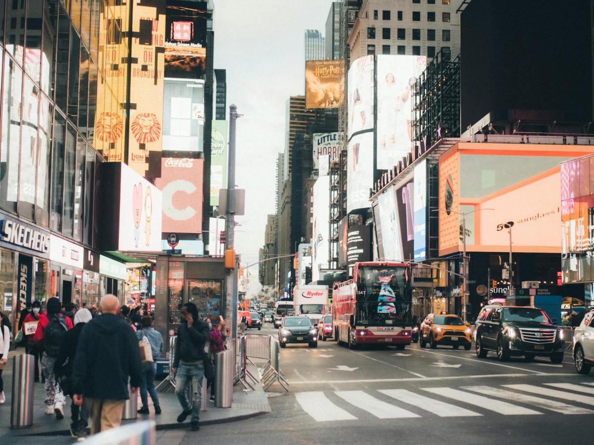 Talking with the&nbsp;sun